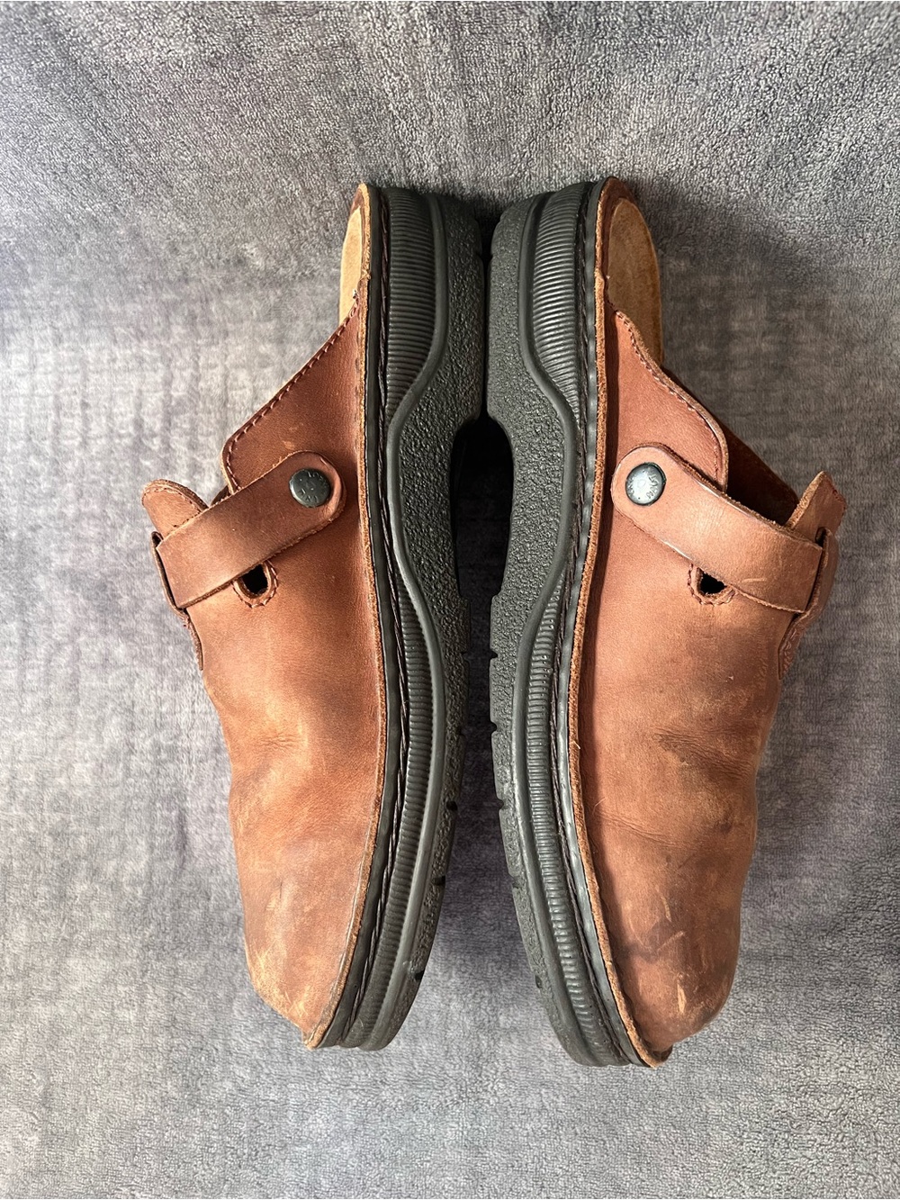 Naot Fiord Clogs Mens EU 45 US 12 Crazy Horse Leather Slip On Mule Buckle Strap - Picture 4 of 16